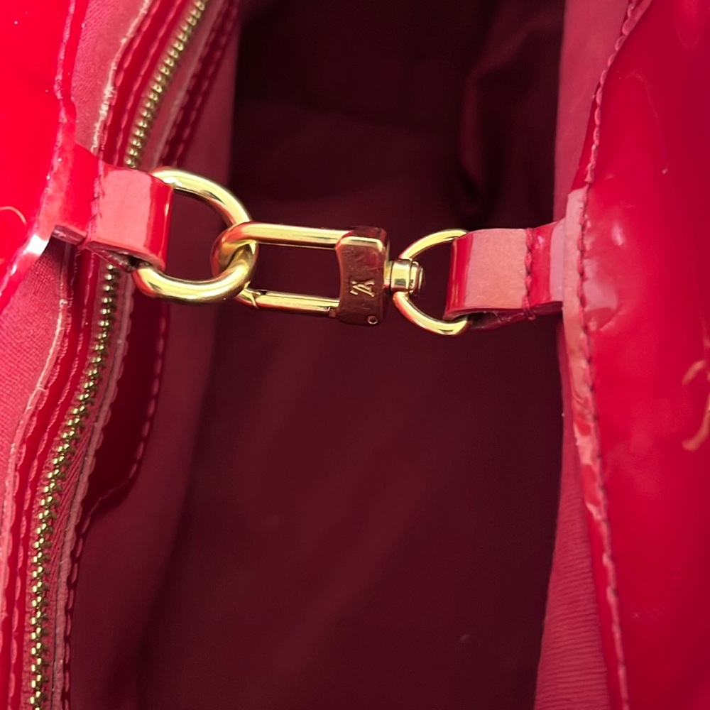 Louis Vuitton Red Wilshire Mini Tote - Picture 13 of 16